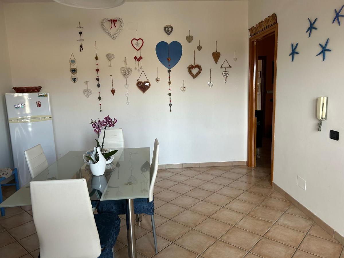 Salento Casa Vacanza Il Focolare Torchiarolo Exterior foto