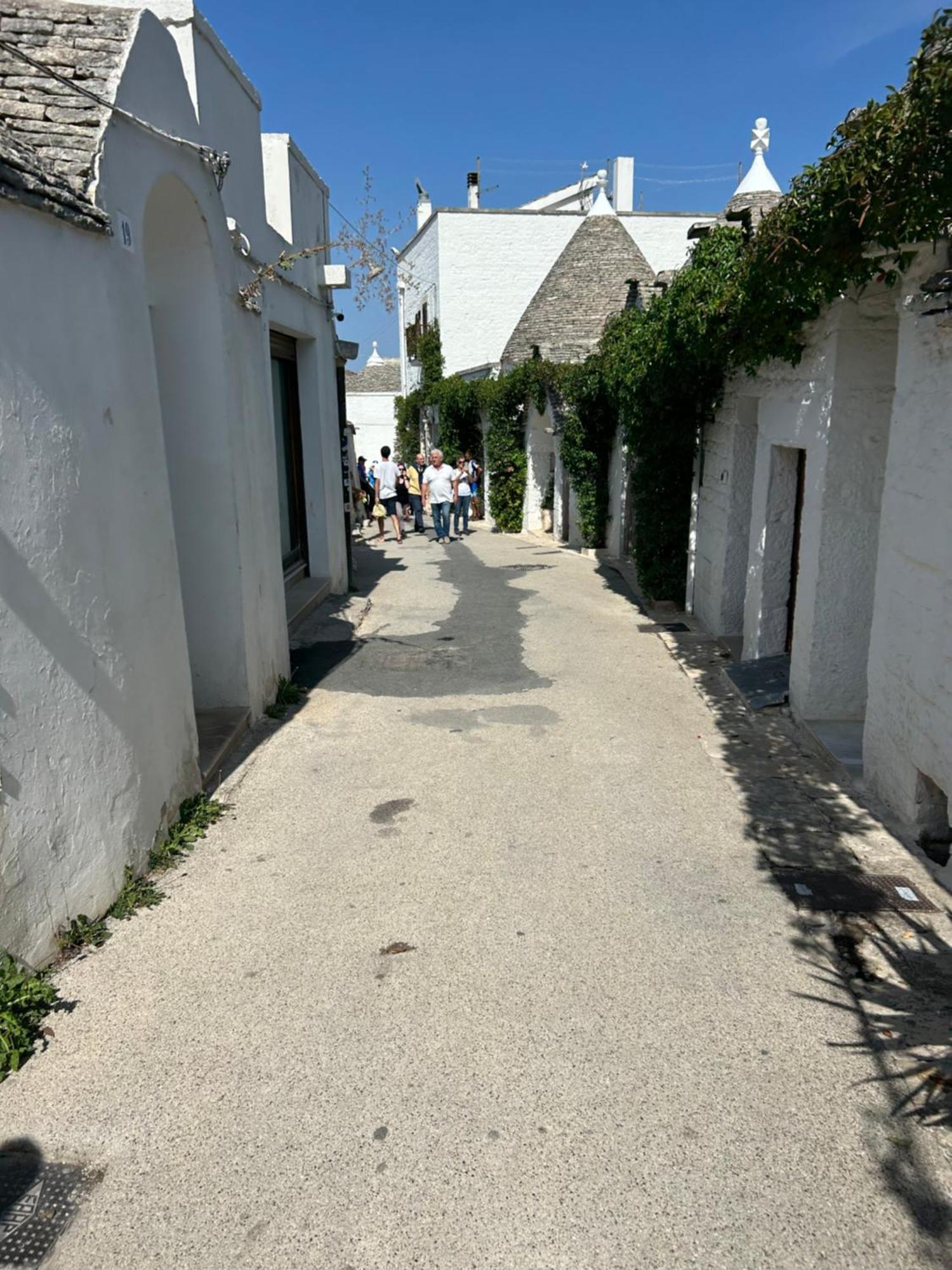 Salento Casa Vacanza Il Focolare Torchiarolo Exterior foto